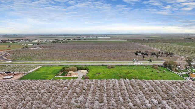 3320 W Durham Ferry Rd, Tracy, CA 95304