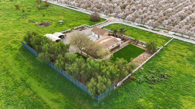 3320 W Durham Ferry Rd, Tracy, CA 95304