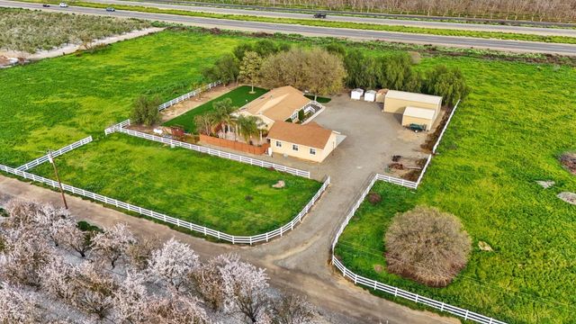 3320 W Durham Ferry Rd, Tracy, CA 95304