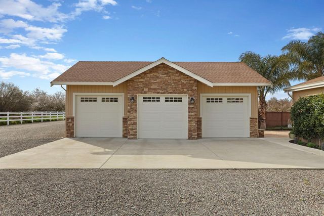 3320 W Durham Ferry Rd, Tracy, CA 95304