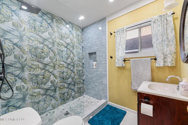 1229 31st Avenue, Gulfport, MS 39501