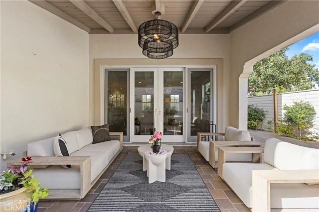 205 Mantle, Irvine, CA 92618