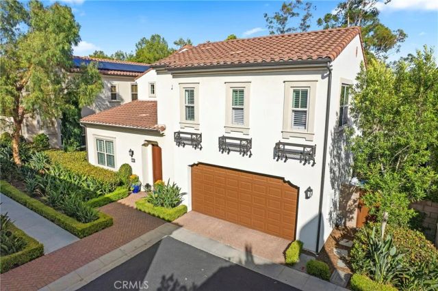 205 Mantle, Irvine, CA 92618