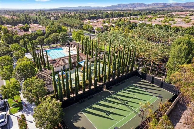 205 Mantle, Irvine, CA 92618