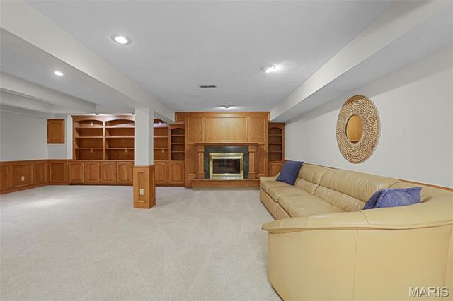 7461 Leslie Drive, Edwardsville, IL 62025