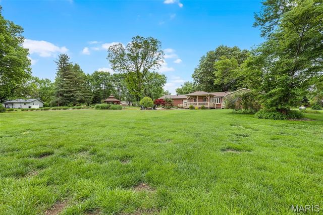 7461 Leslie Drive, Edwardsville, IL 62025