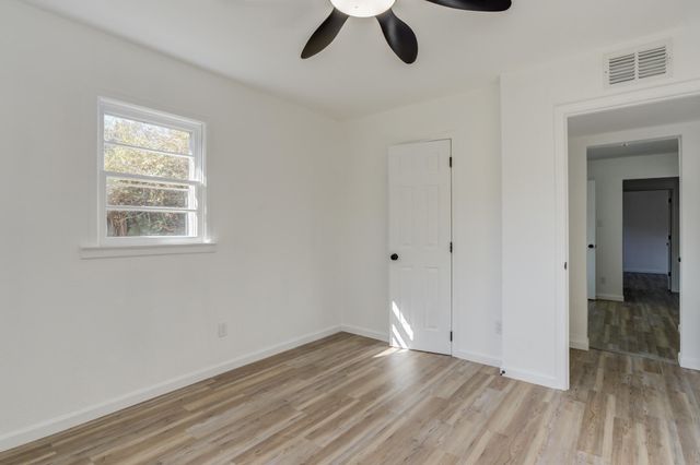 4511 40th Street, Lubbock, TX 79414