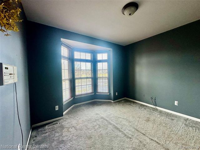 11152 Woodfield Parkway, Grand Blanc, MI 48439