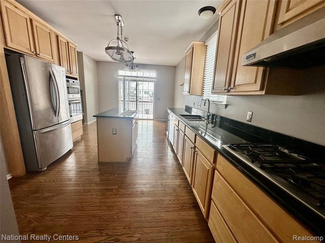 11152 Woodfield Parkway, Grand Blanc, MI 48439