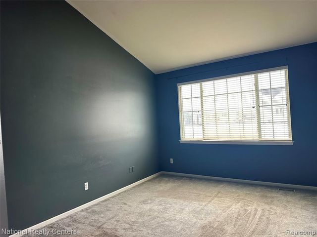 11152 Woodfield Parkway, Grand Blanc, MI 48439