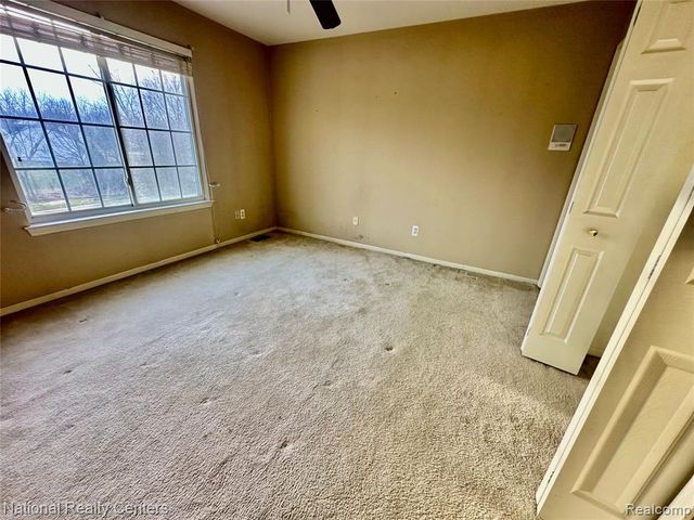 11152 Woodfield Parkway, Grand Blanc, MI 48439