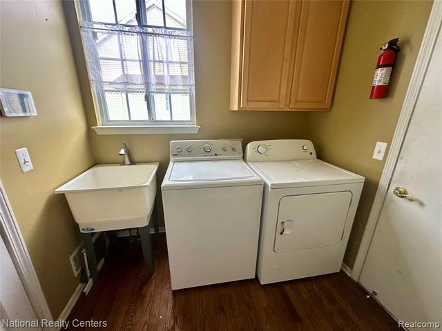 11152 Woodfield Parkway, Grand Blanc, MI 48439