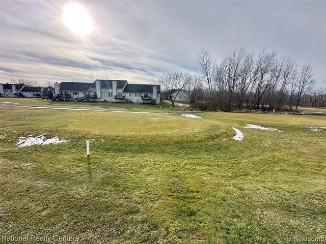 11152 Woodfield Parkway, Grand Blanc, MI 48439