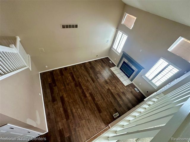 11152 Woodfield Parkway, Grand Blanc, MI 48439