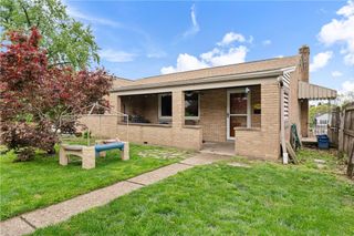 3322 Cherry Street, West Mifflin, PA 15122