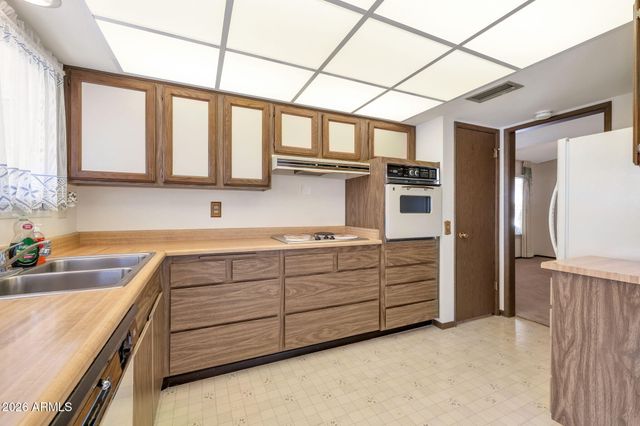 12911 W SHADOW HILLS Drive, Sun City West, AZ 85375