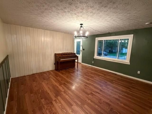 940 Tellega Avenue, Columbus, OH 43207