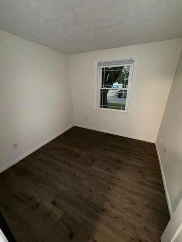 940 Tellega Avenue, Columbus, OH 43207