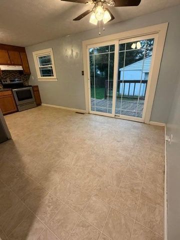 940 Tellega Avenue, Columbus, OH 43207
