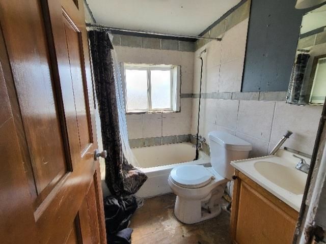 2414 E Longfellow Ave, Spokane, WA 99207