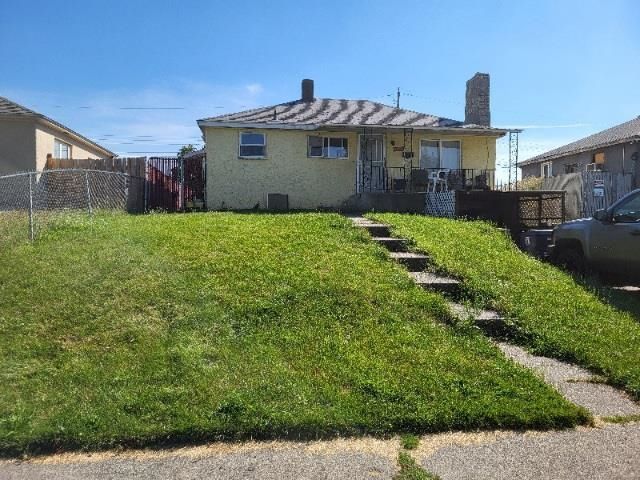 2414 E Longfellow Ave, Spokane, WA 99207
