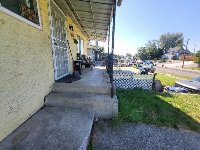 2414 E Longfellow Ave, Spokane, WA 99207