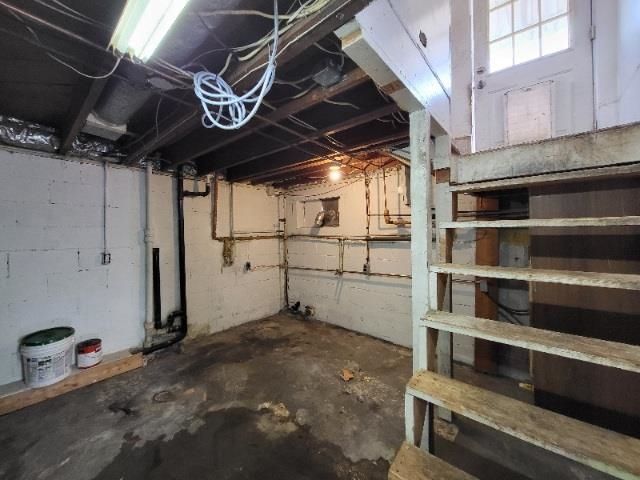 2414 E Longfellow Ave, Spokane, WA 99207