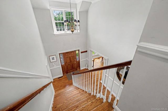 13 Lia Fail Way, Greenwich, CT 06807