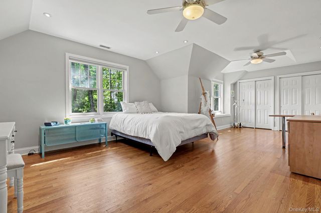 13 Lia Fail Way, Greenwich, CT 06807