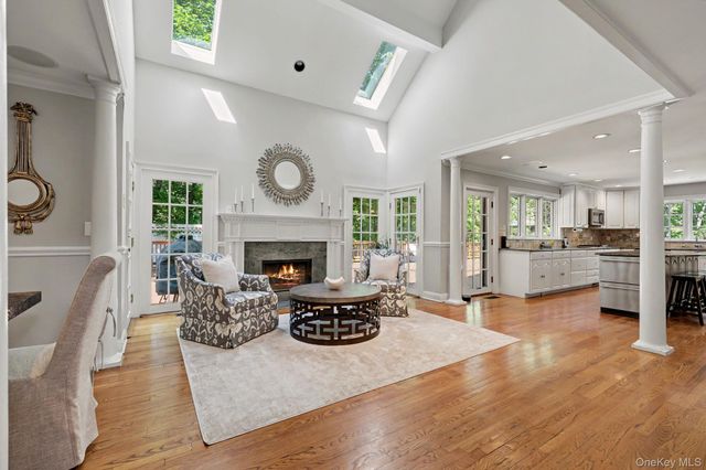 13 Lia Fail Way, Greenwich, CT 06807