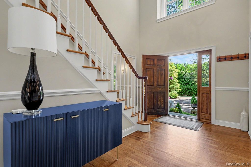 13 Lia Fail Way, Greenwich, CT 06807 — photo 4