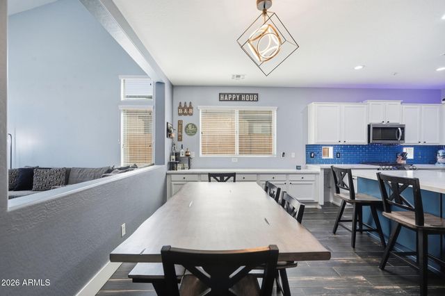 3412 E RAVENSWOOD Drive, Gilbert, AZ 85298