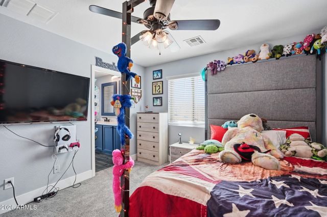 3412 E RAVENSWOOD Drive, Gilbert, AZ 85298