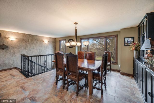 60639 211th Street, Eagle Lake, MN 56024
