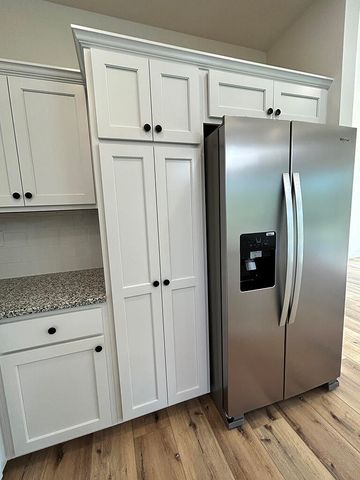 1579 N GOLF BLVD, Columbia, MO 65202