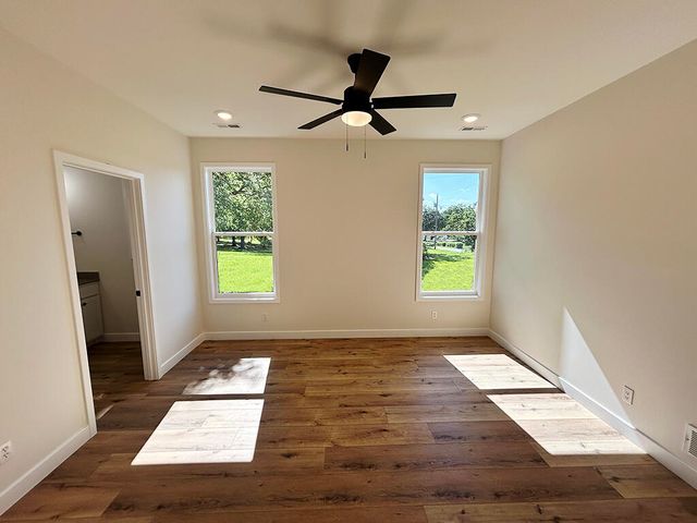 1579 N GOLF BLVD, Columbia, MO 65202