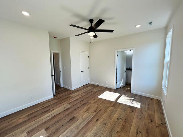 1579 N GOLF BLVD, Columbia, MO 65202