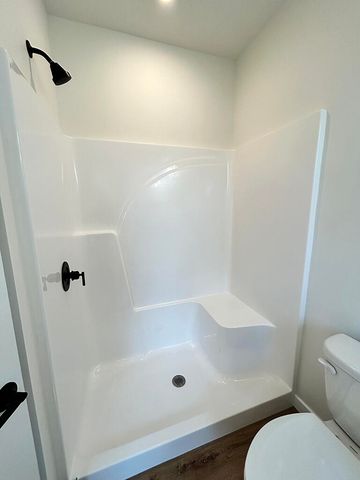 1579 N GOLF BLVD, Columbia, MO 65202