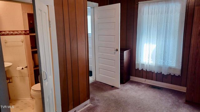 209 Madison Street, Bristol, VA 24201