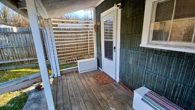 209 Madison Street, Bristol, VA 24201