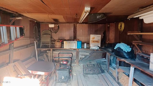 209 Madison Street, Bristol, VA 24201