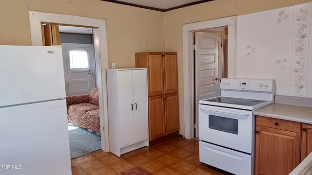 209 Madison Street, Bristol, VA 24201