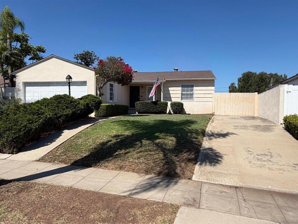 4010 N Hempstead Circle, San Diego, CA 92116 — exterior