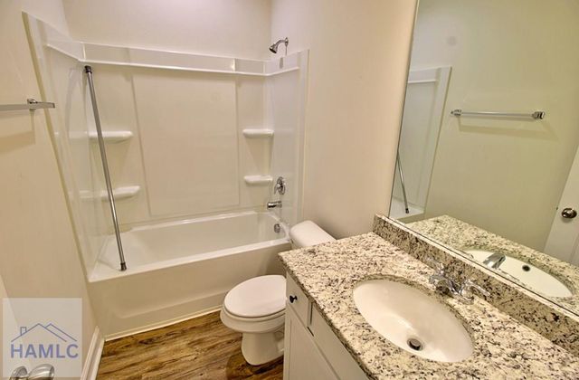 805 Meloney Drive, Hinesville, GA 31313