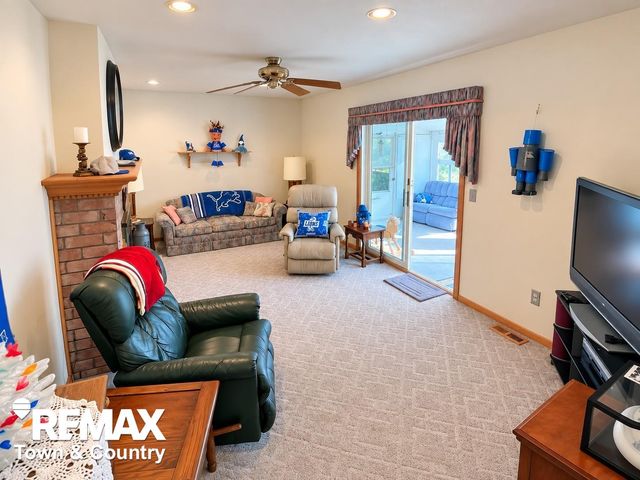 2100 Hardwood Drive, Davison, MI 48423