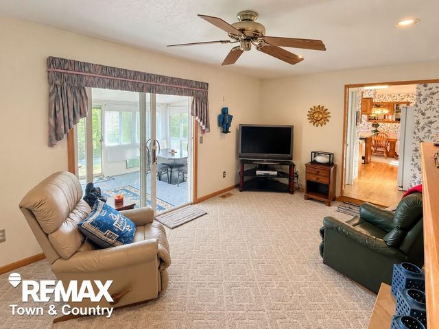 2100 Hardwood Drive, Davison, MI 48423