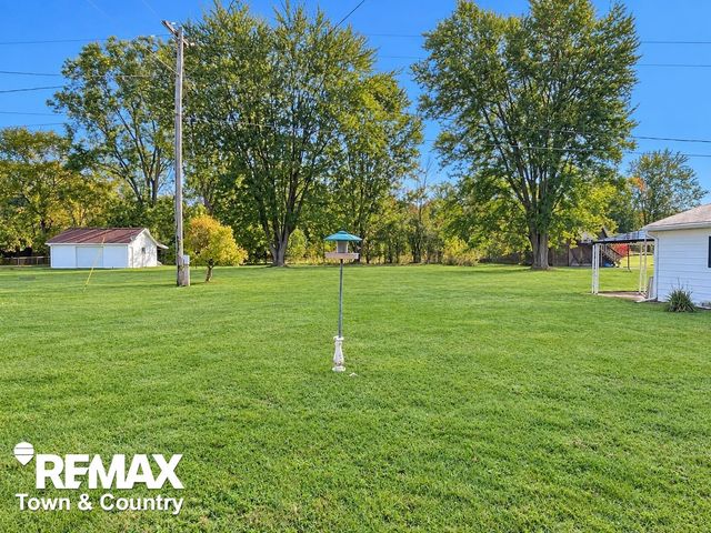 2100 Hardwood Drive, Davison, MI 48423