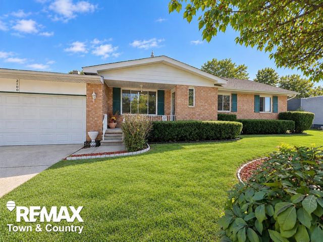 2100 Hardwood Drive, Davison, MI 48423