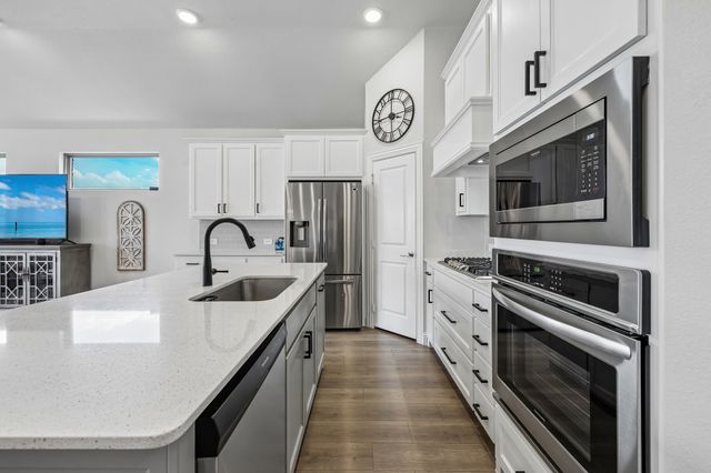 3910 Aventino Court, Sachse, TX 75048