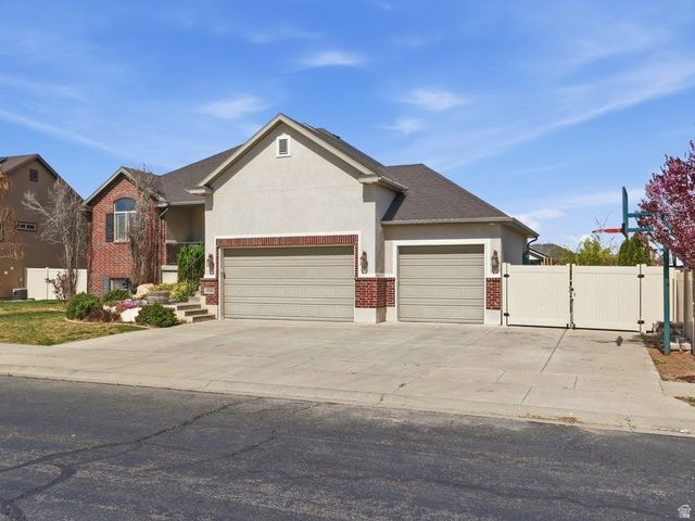 4540 W 5800 S, Hooper, UT 84315